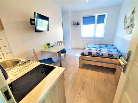 TV and multimedia, Photo of the whole room