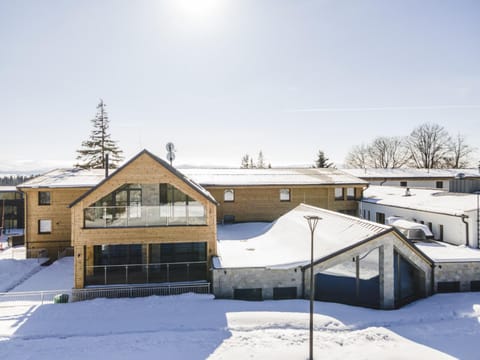 Property building, Winter
