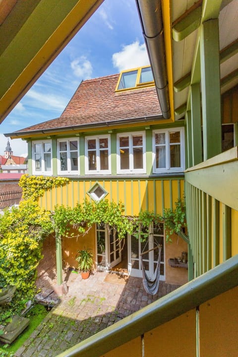 Balcony/Terrace, Garden view