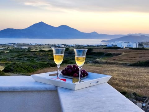 Food and drinks, Drinks, Alcoholic drinks, Sunset