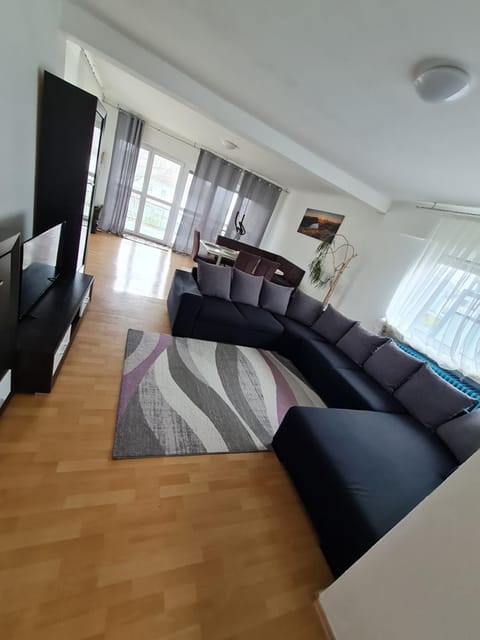 Ferienwohnung Ramstein Apartment in Ramstein-Miesenbach