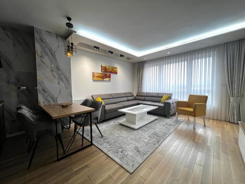 Emma Park Lake Apartment in Federation of Bosnia and Herzegovina