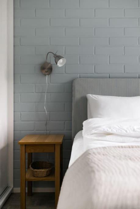 Upea remontoitu huoneisto Naantalin sydämessä Apartment in Finland