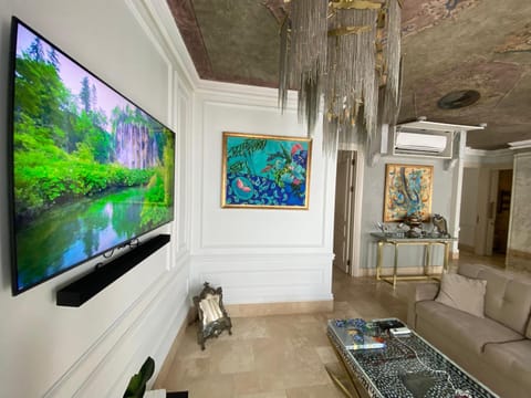 TV and multimedia, Living room, Decorative detail