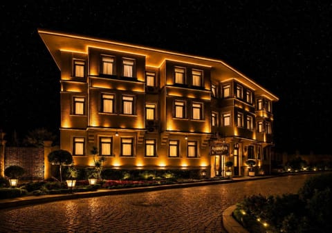 Property building, Night
