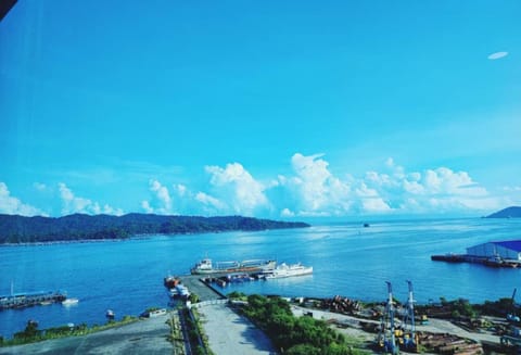 View (from property/room), Mountain view, Sea view