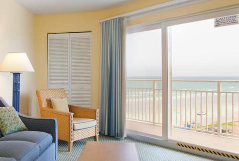 Balcony/Terrace, Living room, Seating area, Sea view