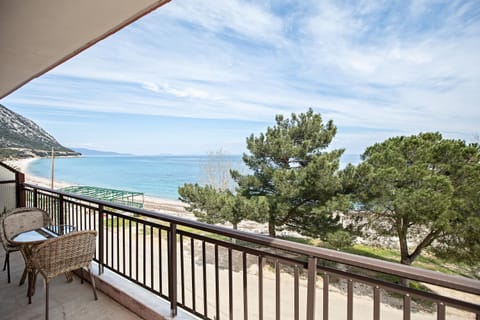 Natural landscape, Balcony/Terrace, Beach, Sea view