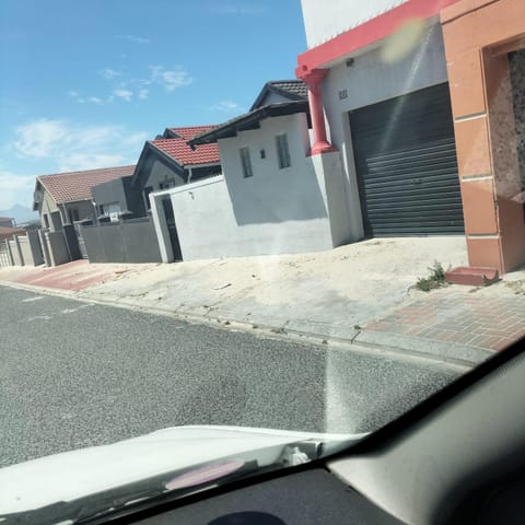 Naledi homestay Vacation rental in Cape Town