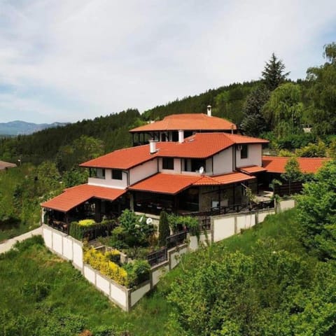 Property building, Spring, Day, Natural landscape, Mountain view