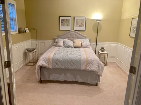 Beautiful Parkside Suite Apartment in Ozark Mountains