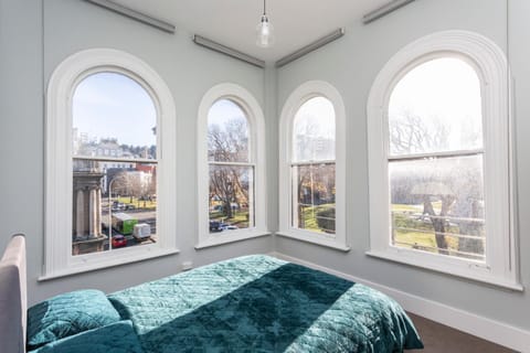 Bedroom, Garden view