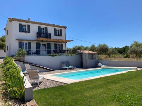 La bastide House in Mazan