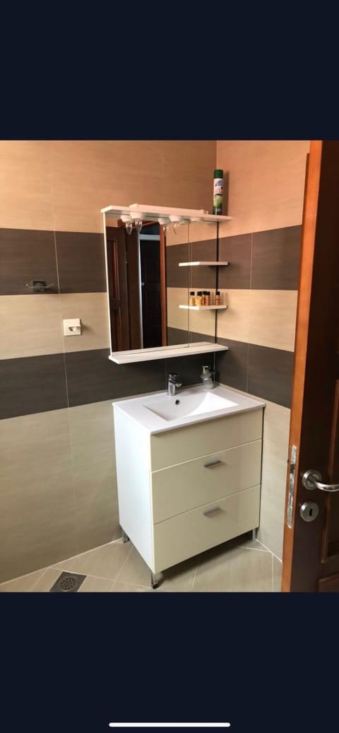 Apartman Dana - Dobre Vode Apartment in Ulcinj Municipality