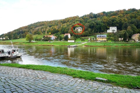 Neighbourhood, Natural landscape, Hiking