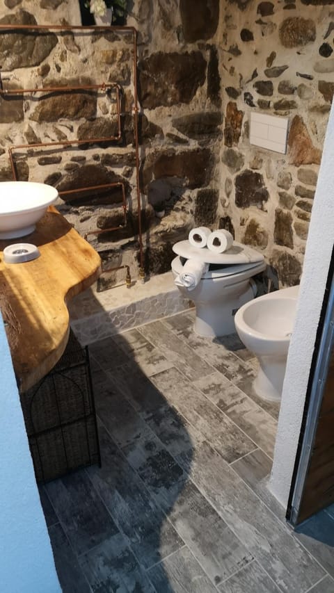 La Cantinetta di Sve Bed and Breakfast in Province of Massa and Carrara