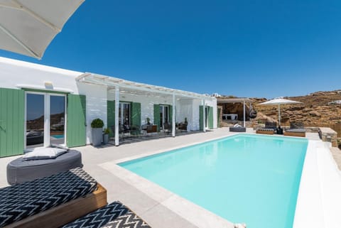 Balcony/Terrace, Swimming pool, Swimming pool