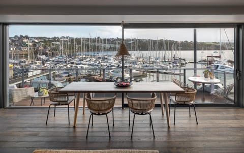 Dining area, Sea view