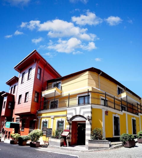 Facade/entrance, Other, Decorative detail, City view