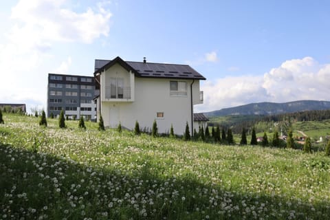 Lotus Villas Villa in Federation of Bosnia and Herzegovina