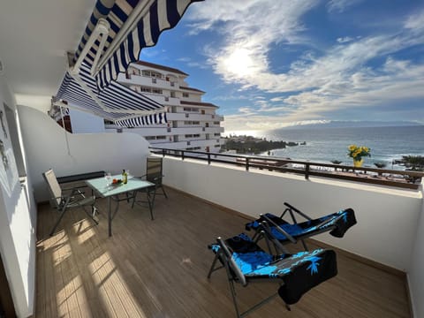 View (from property/room), Balcony/Terrace, Sea view