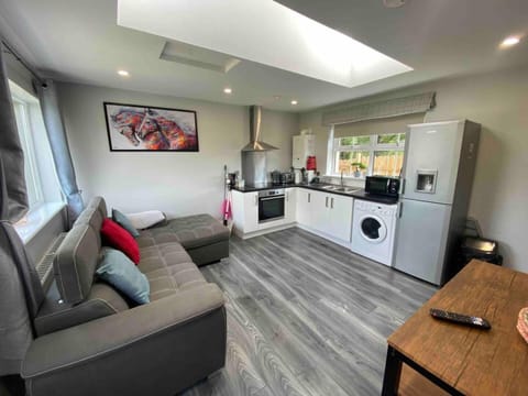 Forest View Cottage - Private Hot Tub House in Northern Ireland