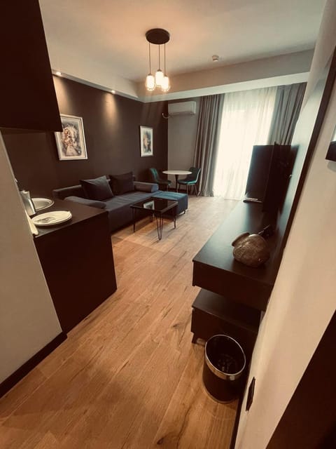 TV and multimedia, Living room, Photo of the whole room, Seating area