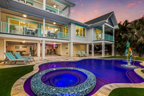 Snook Lookout - 211 Oak Ave House in Holmes Beach