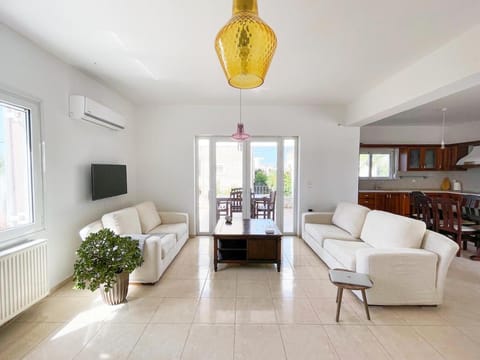 FLAT 45 Apartment in Crete