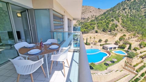 Balcony/Terrace, Pool view