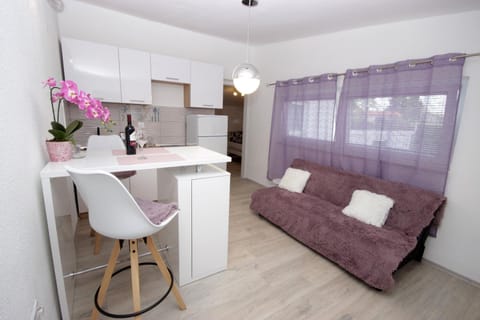 Apartments D Bed and Breakfast in Premantura