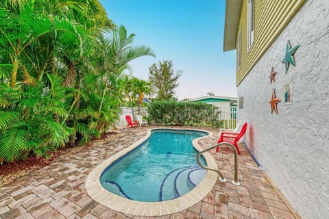 Dreamscape: North End Pool Home, 2 Blocks to Beach by Anna Maria Life Vacation Rentals House in Anna Maria Island