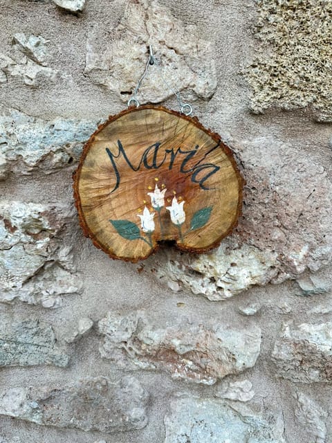 Studio Maria Barbajonn's Stone House Apartment in Islands