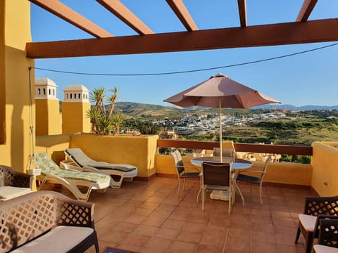 Property building, Balcony/Terrace