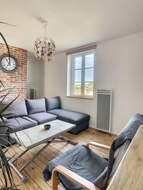 Les Mouettes. Appart Honfleur 4 personnes vue pont de Normandie Apartment in Honfleur