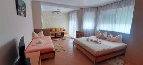 Apartmants Elisa Bed and Breakfast in Ulcinj