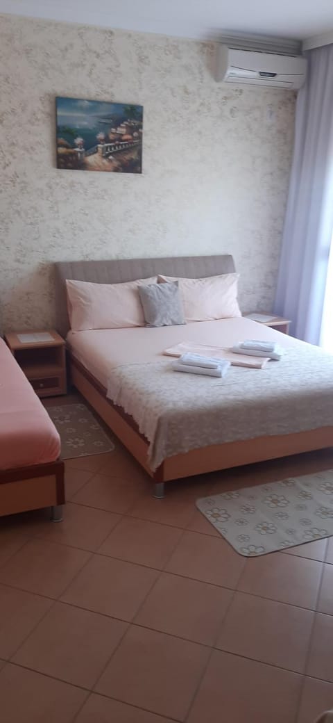 Apartmants Elisa Bed and Breakfast in Ulcinj