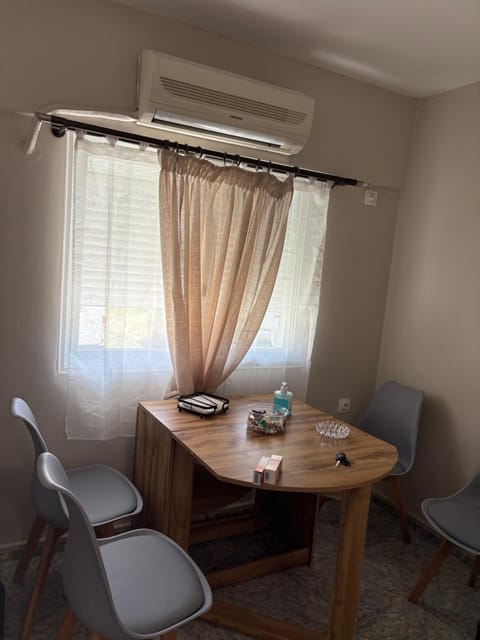 MEIMETIS GREEN HOUSE Apartment in Islands