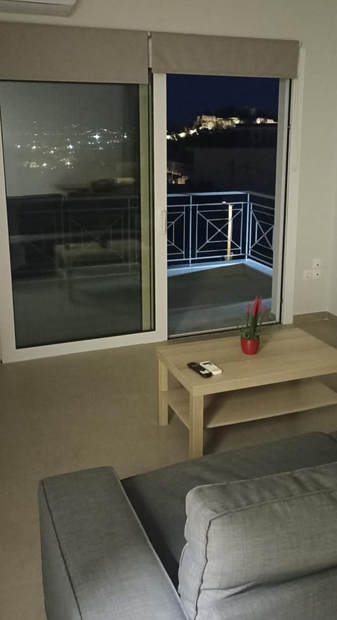 Night, View (from property/room), Balcony/Terrace, Living room, Seating area