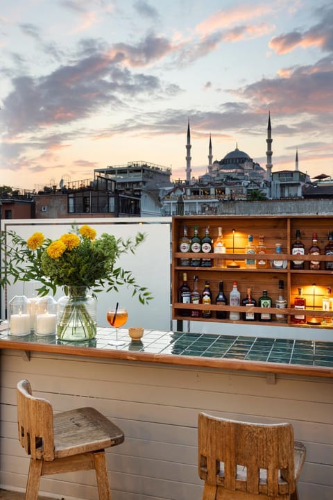 Patio, Natural landscape, View (from property/room), Balcony/Terrace, City view, Landmark view