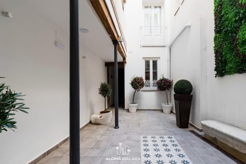 Patio, Inner courtyard view