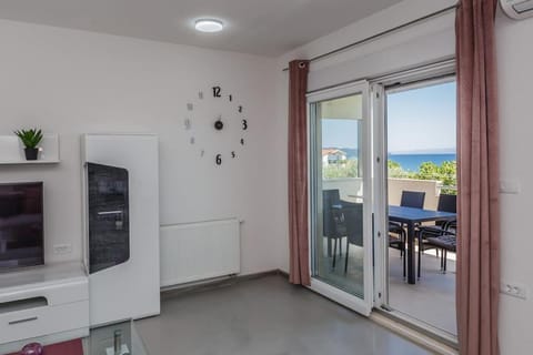 Beach apartment Anđela A2 Apartment in Šibenik-Knin County, Croatia