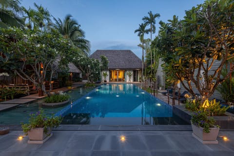 Property building, Night, Garden, Garden view, Pool view, Swimming pool