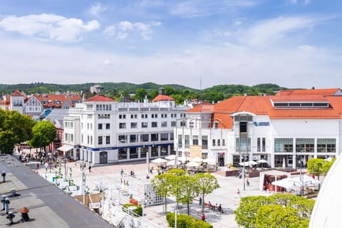 Facade/entrance, Neighbourhood, City view