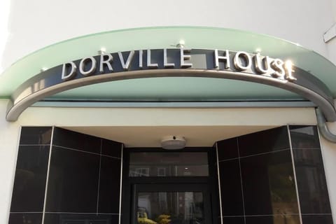 Modern Apartment with Stunning Sea View Apartment in Weston-super-Mare