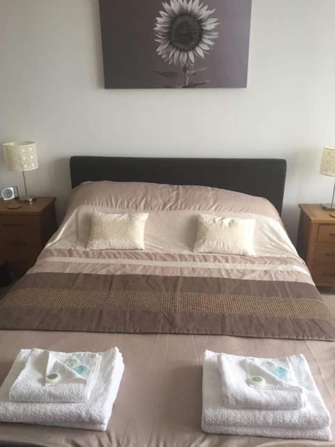 Modern Apartment with Stunning Sea View Apartment in Weston-super-Mare