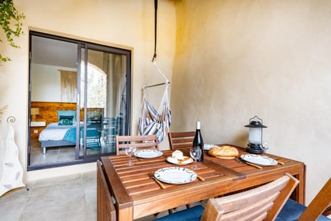 Balcony/Terrace, Balcony/Terrace, Living room, Bedroom