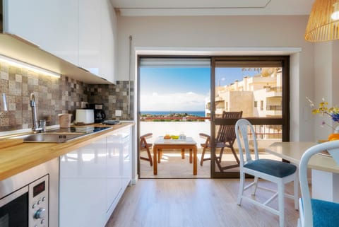 Sea view, kitchen