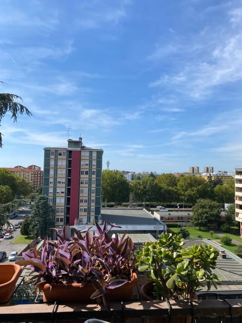 Property building, City view