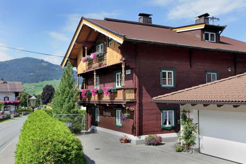 Property building, Day, Natural landscape, Mountain view